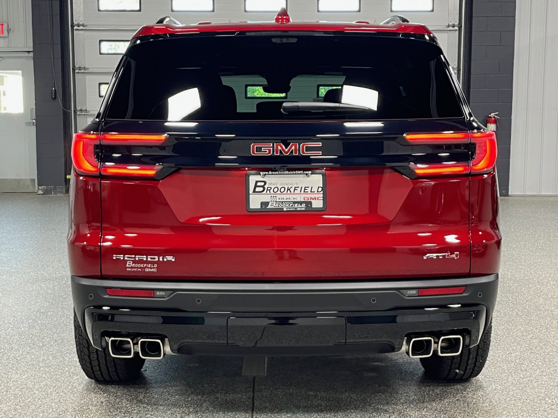 New 2026 GMC Acadia AT4 image 4