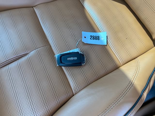 Used 2024 Lincoln Aviator Black Label w/ Dynamic Handling Package AWD/4WD image 31