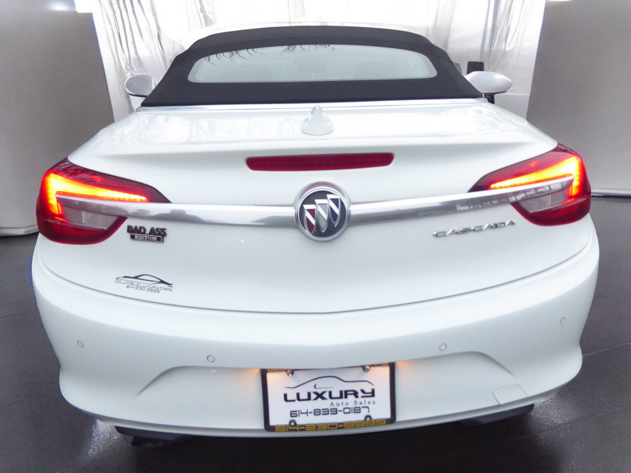 Used 2019 Buick Cascada Premium image 10