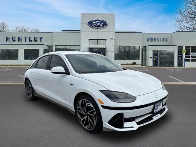 Used 2023 Hyundai Ioniq 6 SEL AWD/4WD image 3