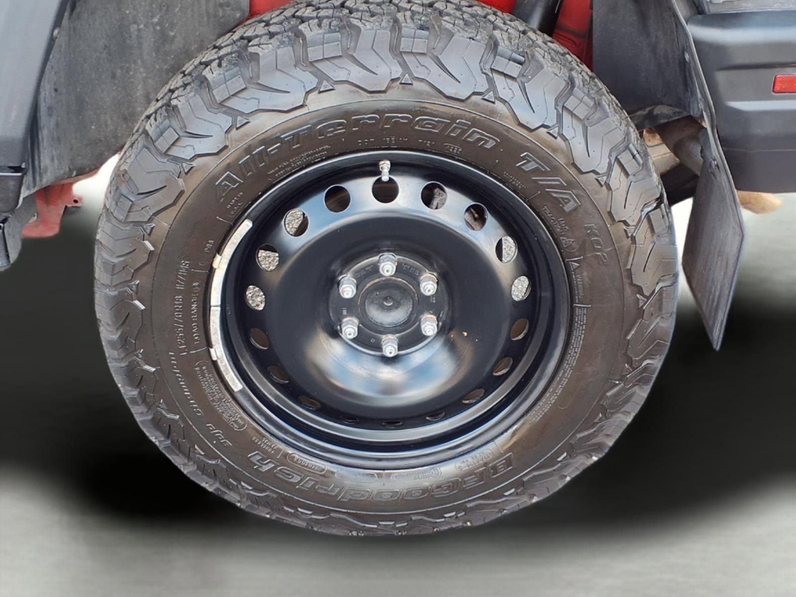 Used 2024 INEOS Grenadier Fieldmaster Edition image 9