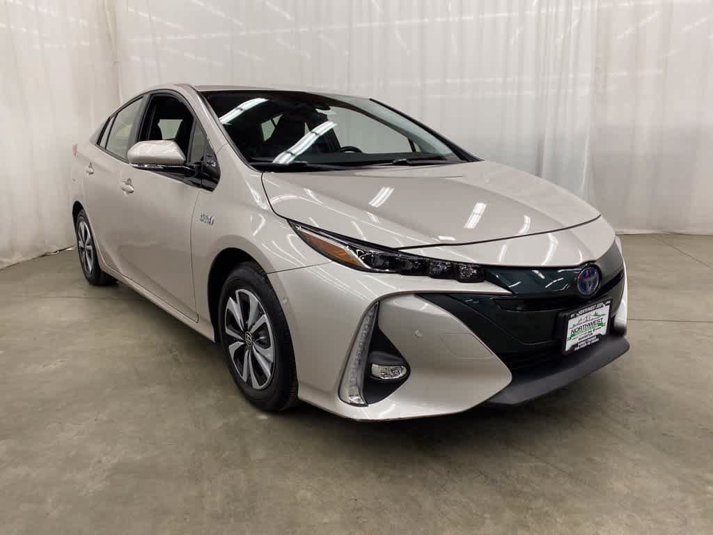 Used 2019 Toyota Prius Prime Advanced FWD image 8