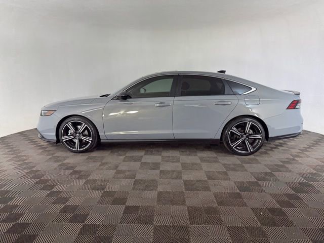 Certified 2025 Honda Accord Sport image 4