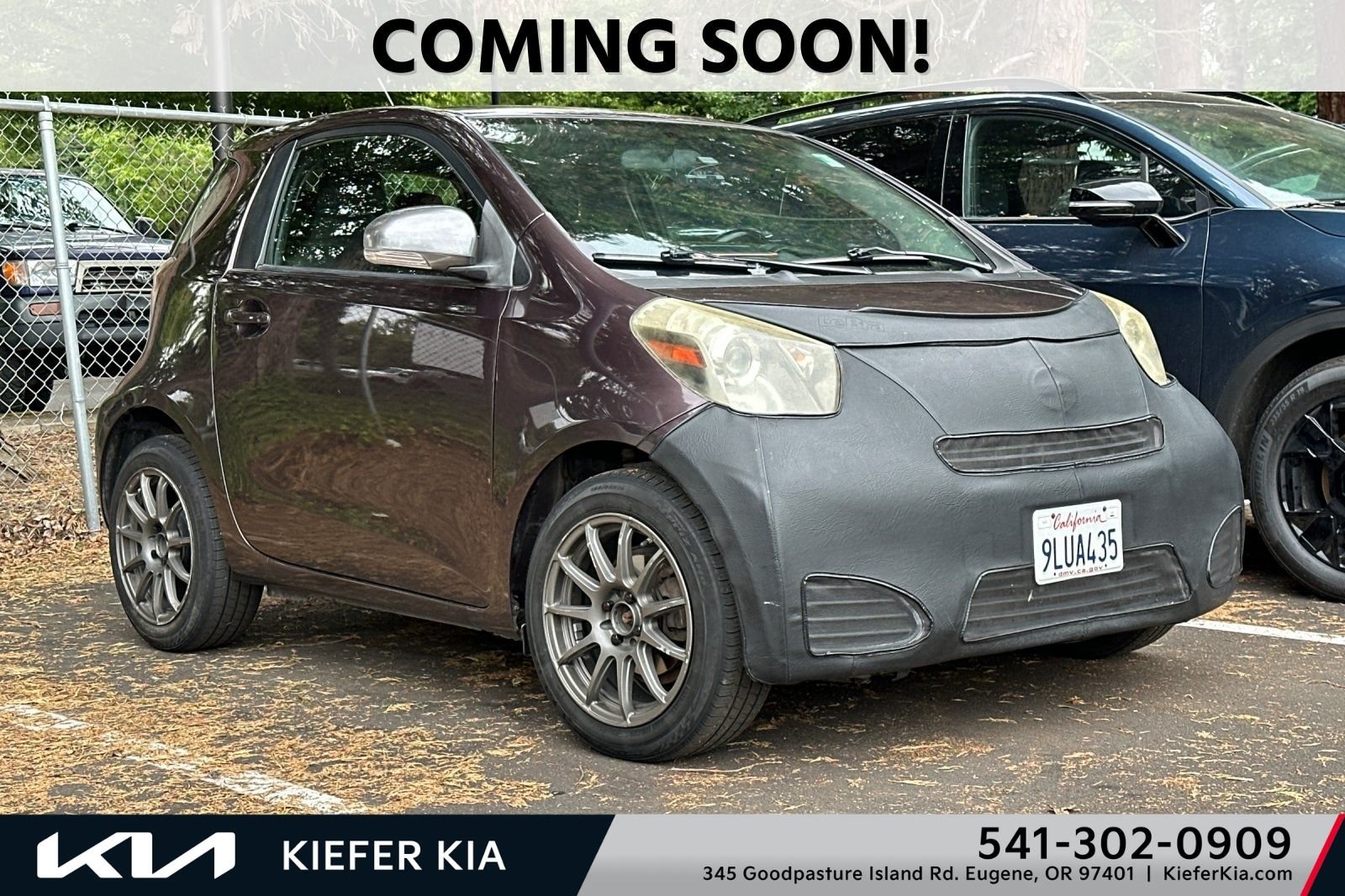 Used 2012 Scion iQ w/ Rear Speaker Pkg FWD image 1