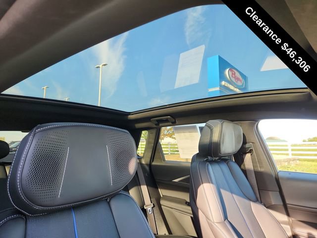 Used 2025 Cadillac Lyriq Sport image 24