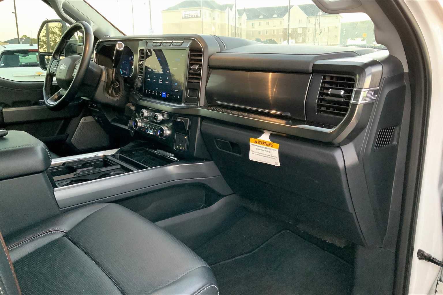 Used 2024 Ford F250 Lariat w/ Lariat Ultimate Package image 17