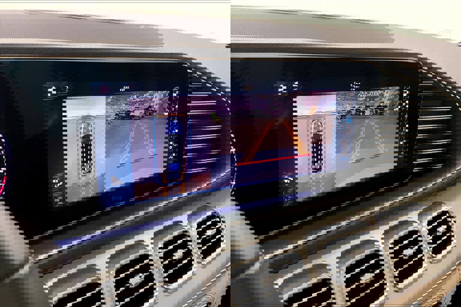 Used 2024 Mercedes-Benz GLE 450e 4MATIC image 24