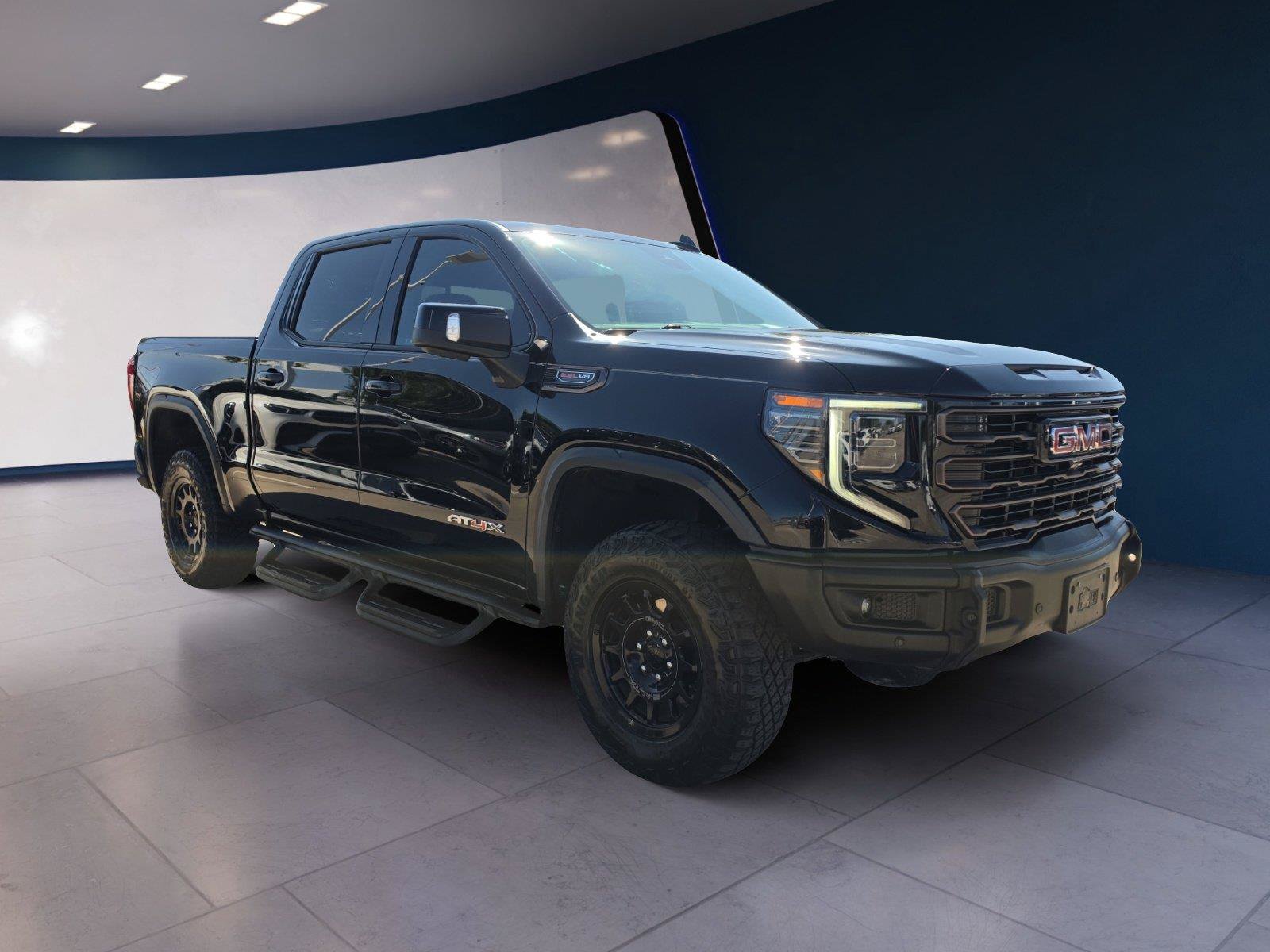 Used 2024 GMC Sierra 1500 AT4X w/ AT4X AEV Edition AWD/4WD image 7