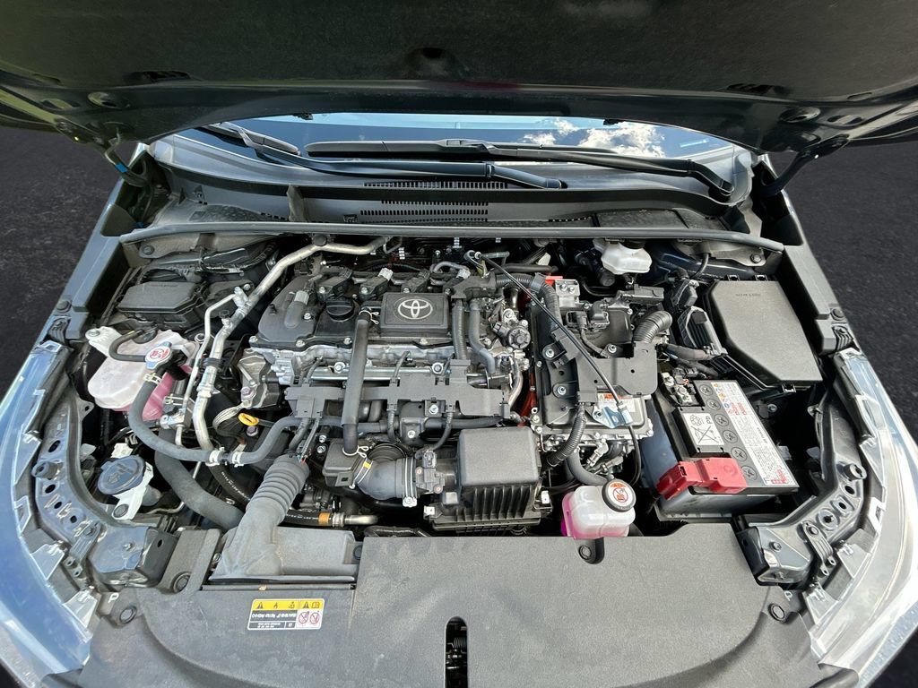 Used 2025 Toyota Corolla XLE FWD image 34