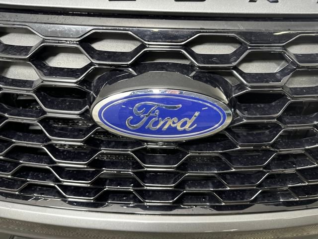 Used 2025 Ford Explorer ST-Line image 9