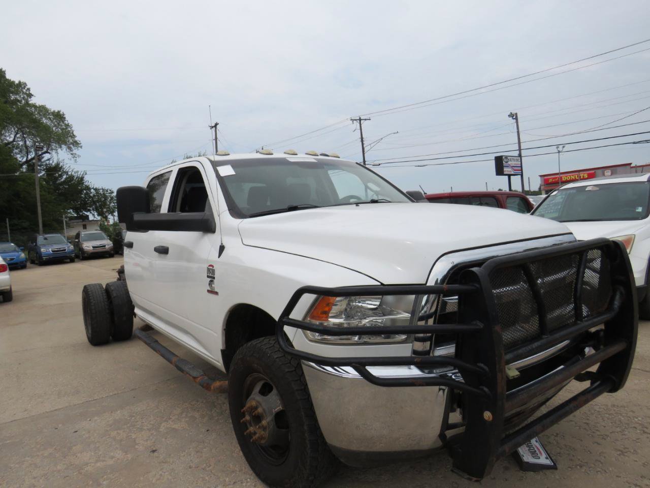 Used 2018 RAM 3500 Tradesman w/ Chrome Appearance Group AWD/4WD image 3
