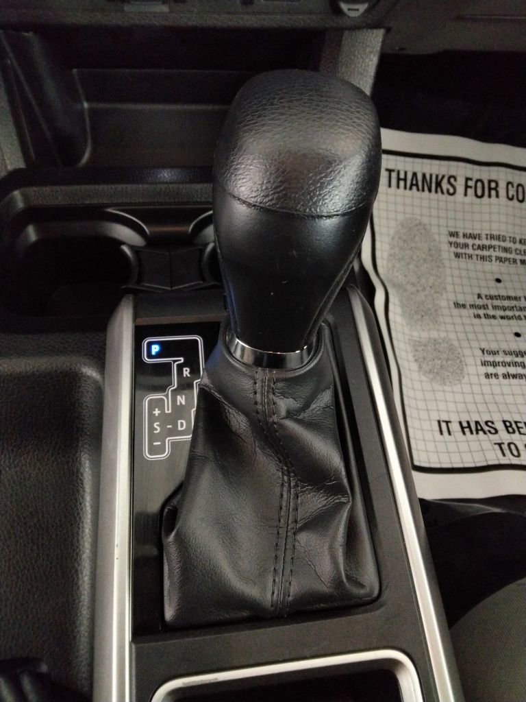 Used 2023 Toyota Tacoma SR5 w/ Technology Package image 17