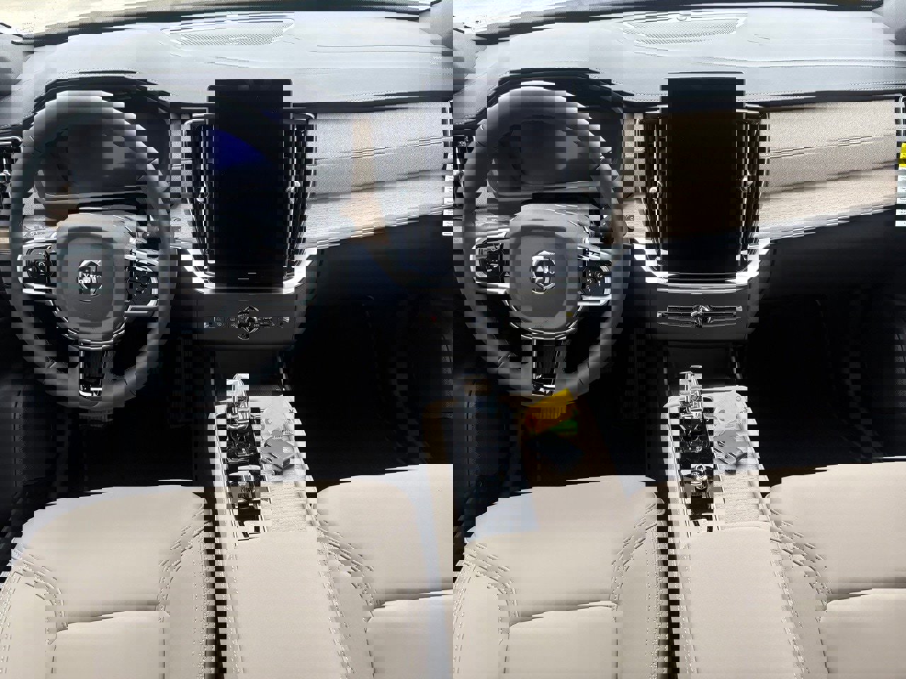 New 2026 Volvo XC90 T8 Plus image 11