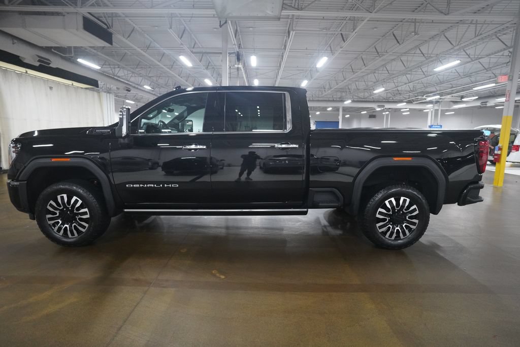 Used 2025 GMC Sierra 2500 Denali Ultimate w/ Max Trailering Package AWD/4WD image 22