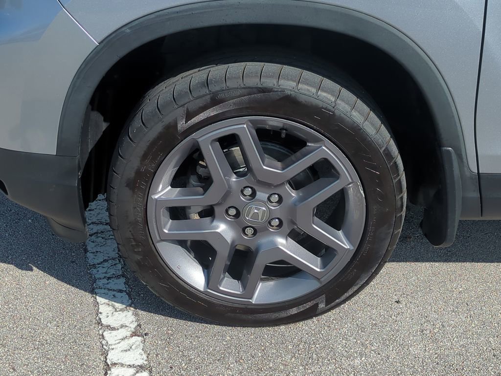 Used 2022 Honda Passport EX-L image 12