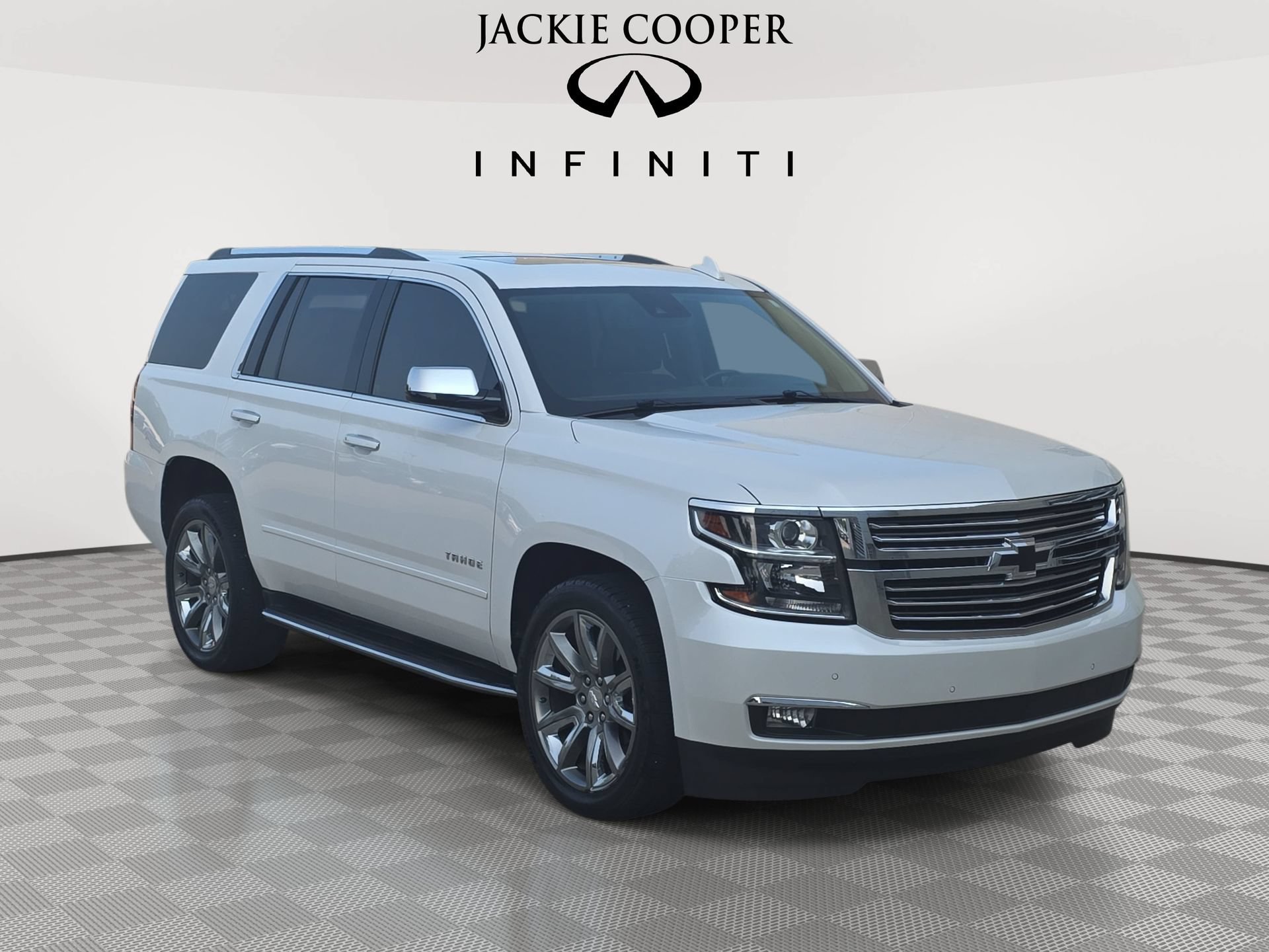 Used 2020 Chevrolet Tahoe Premier AWD/4WD image 3