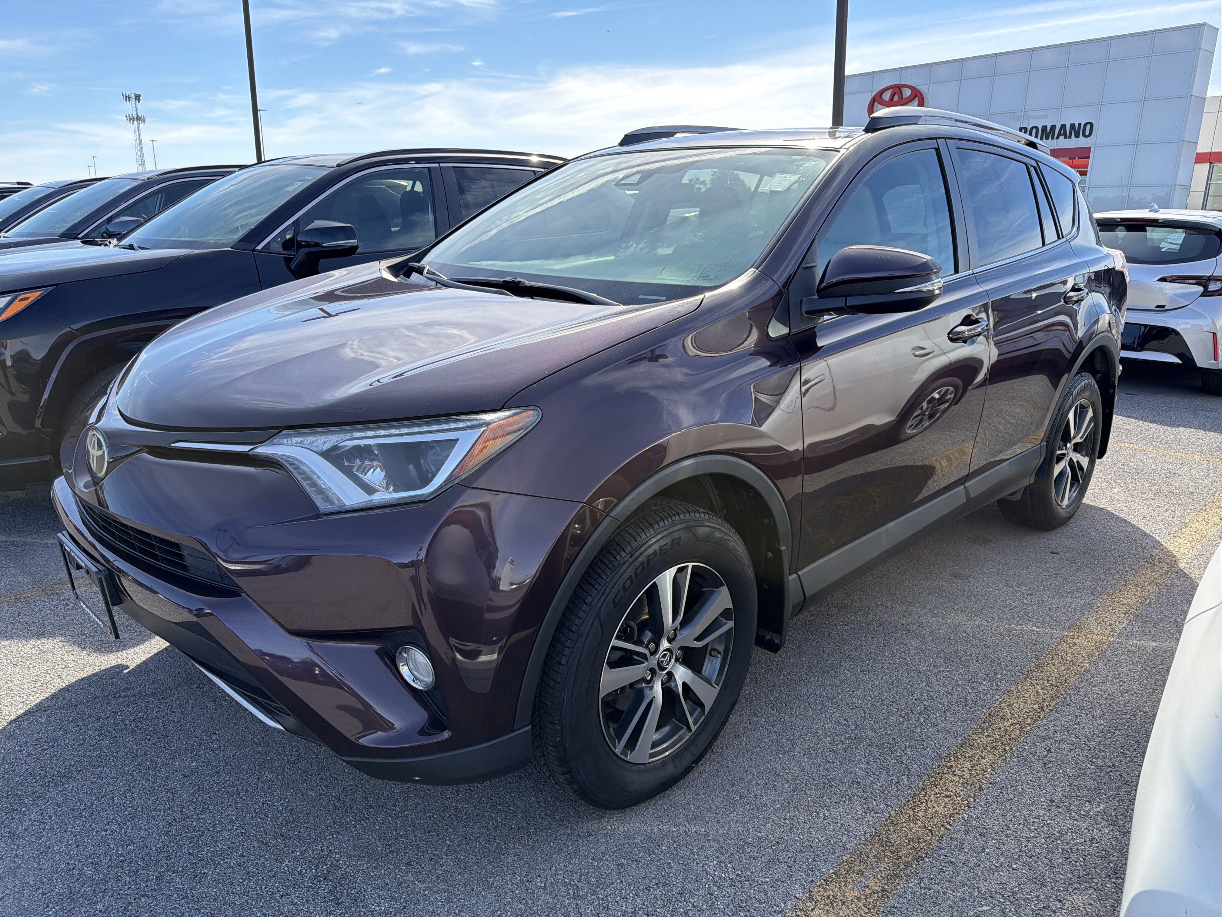 Certified 2017 Toyota RAV4 XLE w/ All Weather Liner Package AWD/4WD image 4