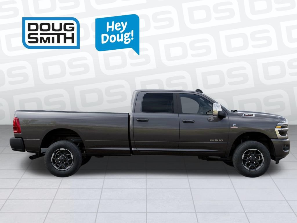 New 2026 RAM 3500 Laramie AWD/4WD image 22