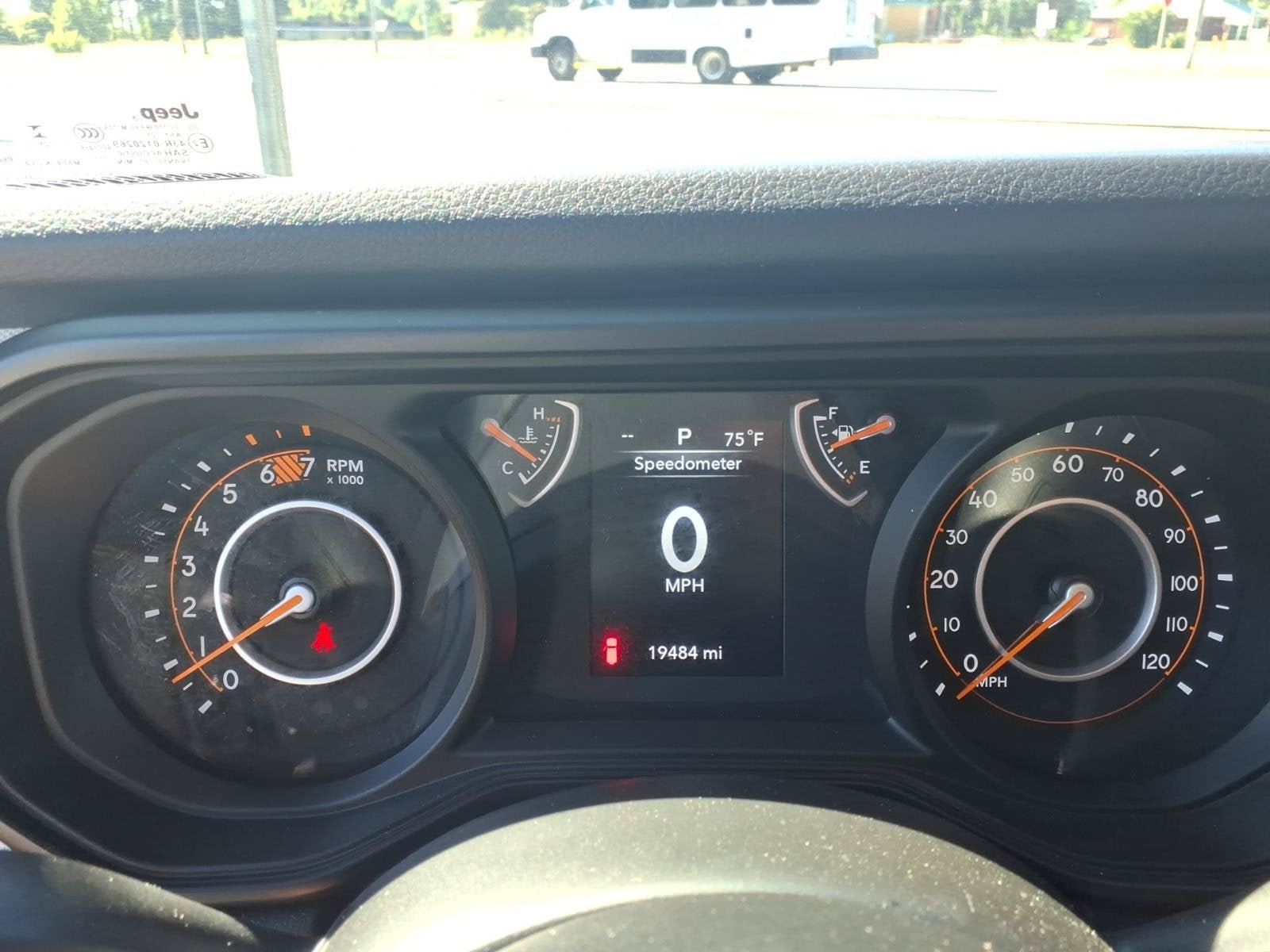 Used 2025 Jeep Wrangler Unlimited Sport AWD/4WD image 29