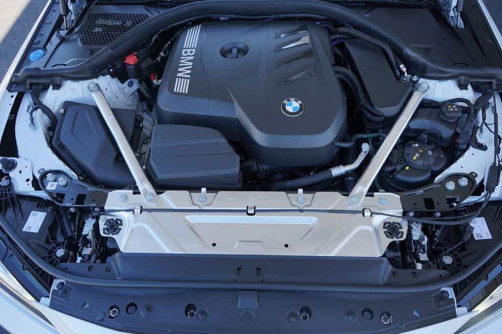 Used 2025 BMW 430i Coupe w/ Convenience Package image 20