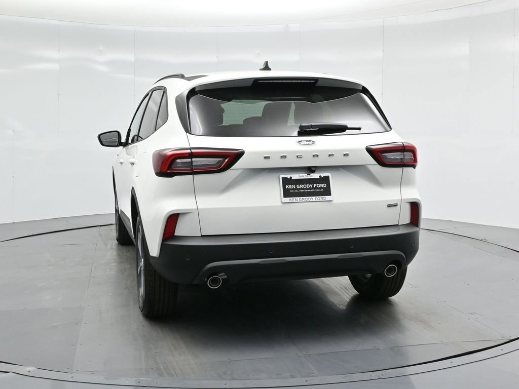 New 2025 Ford Escape ST-Line w/ Equipment Group 301A image 28