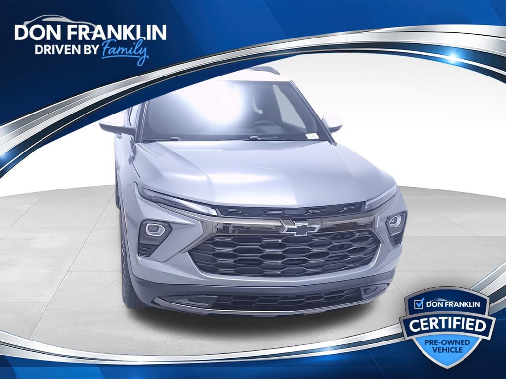 Used 2025 Chevrolet TrailBlazer ACTIV w/ Convenience Package AWD/4WD image 1