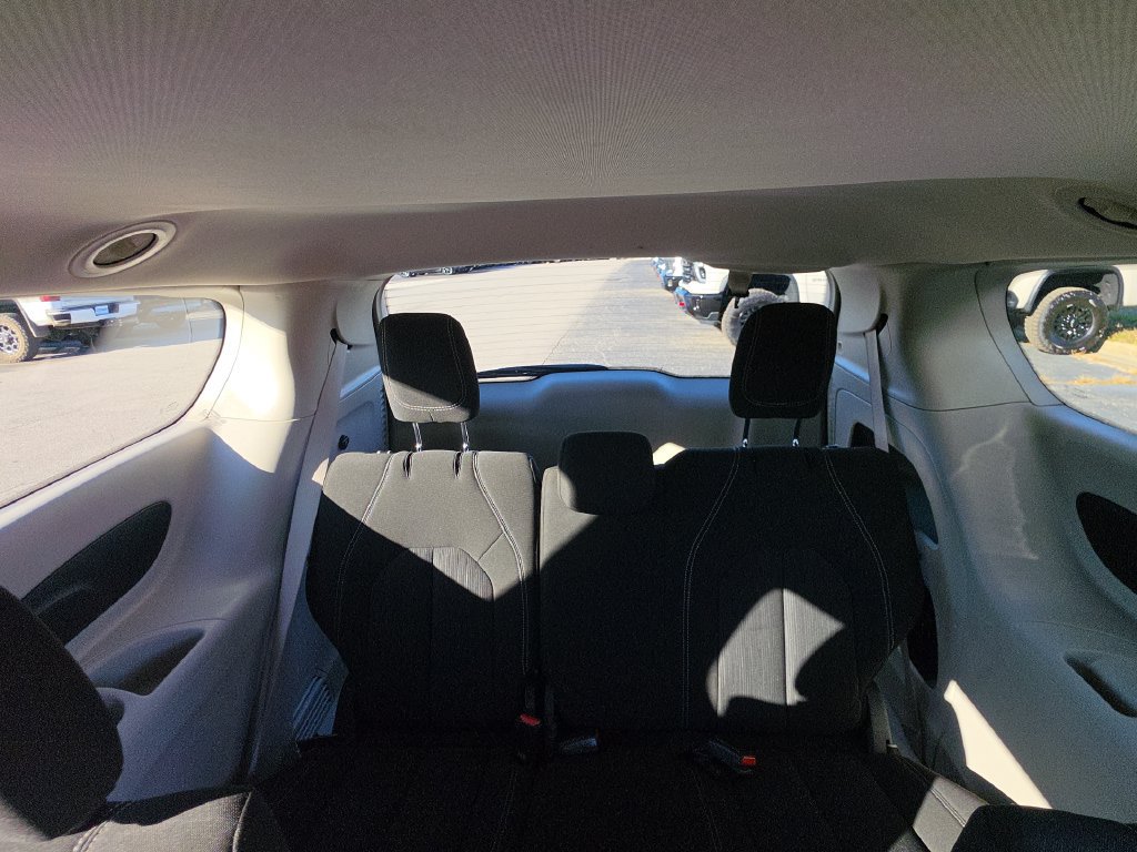 Used 2024 Chrysler Voyager LX FWD image 24