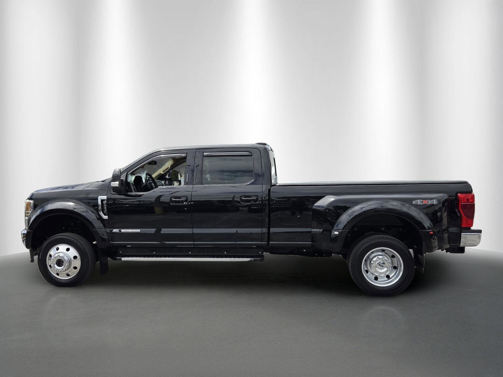 Used 2022 Ford F450 Lariat w/ Lariat Ultimate Package image 4