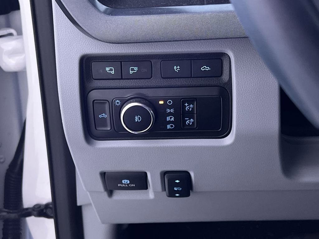 Used 2024 Ford F250 Limited w/ FX4 Off-Road Package image 31