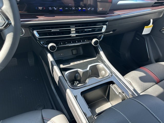 New 2026 Chevrolet Traverse RS w/ LPO, Floor Liner Package image 27