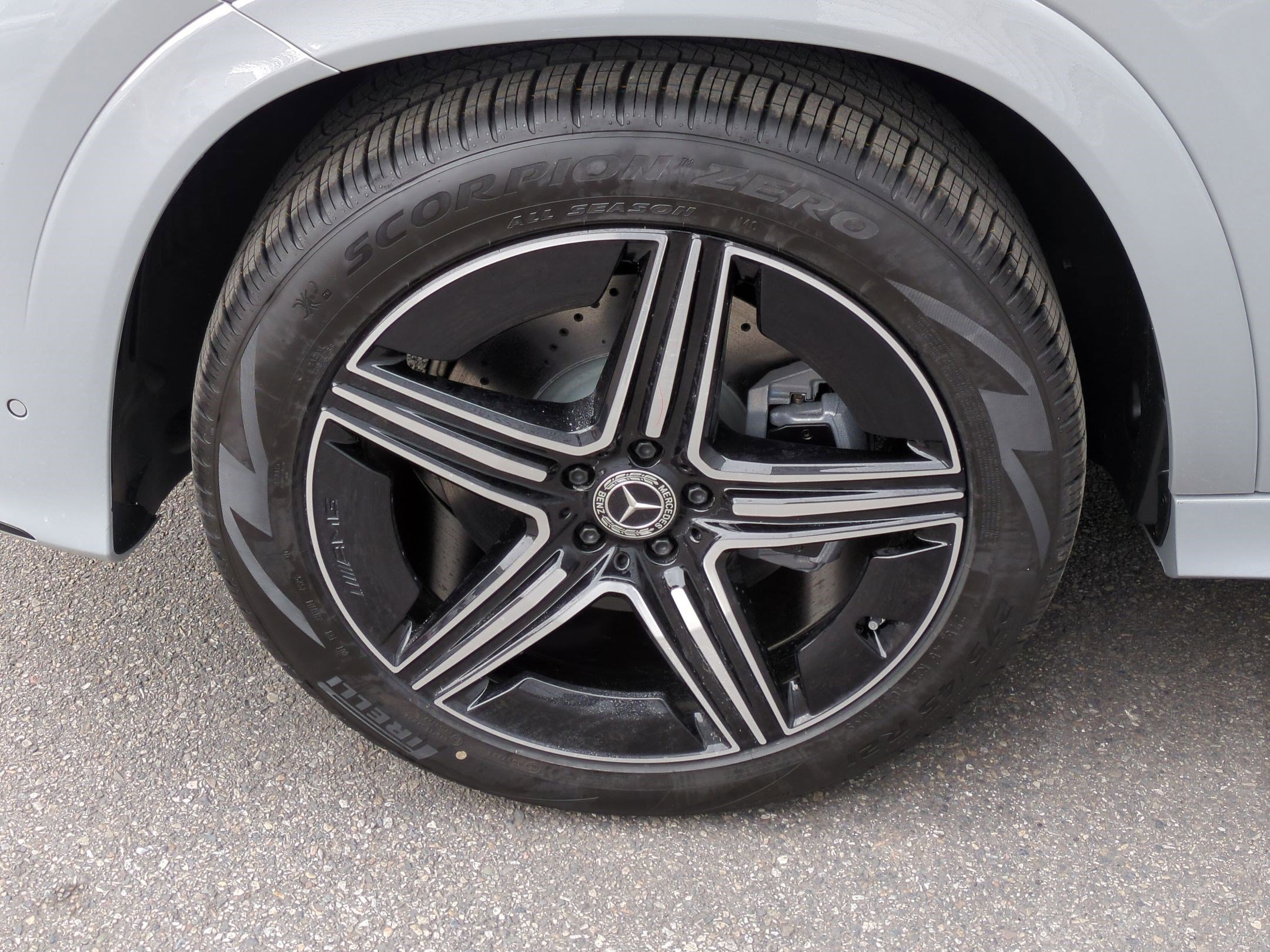 New 2026 Mercedes-Benz GLE 450 4MATIC image 16