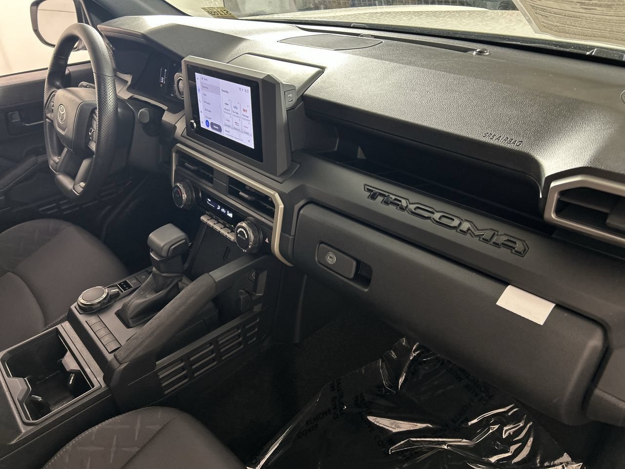 Used 2026 Toyota Tacoma SR AWD/4WD image 26