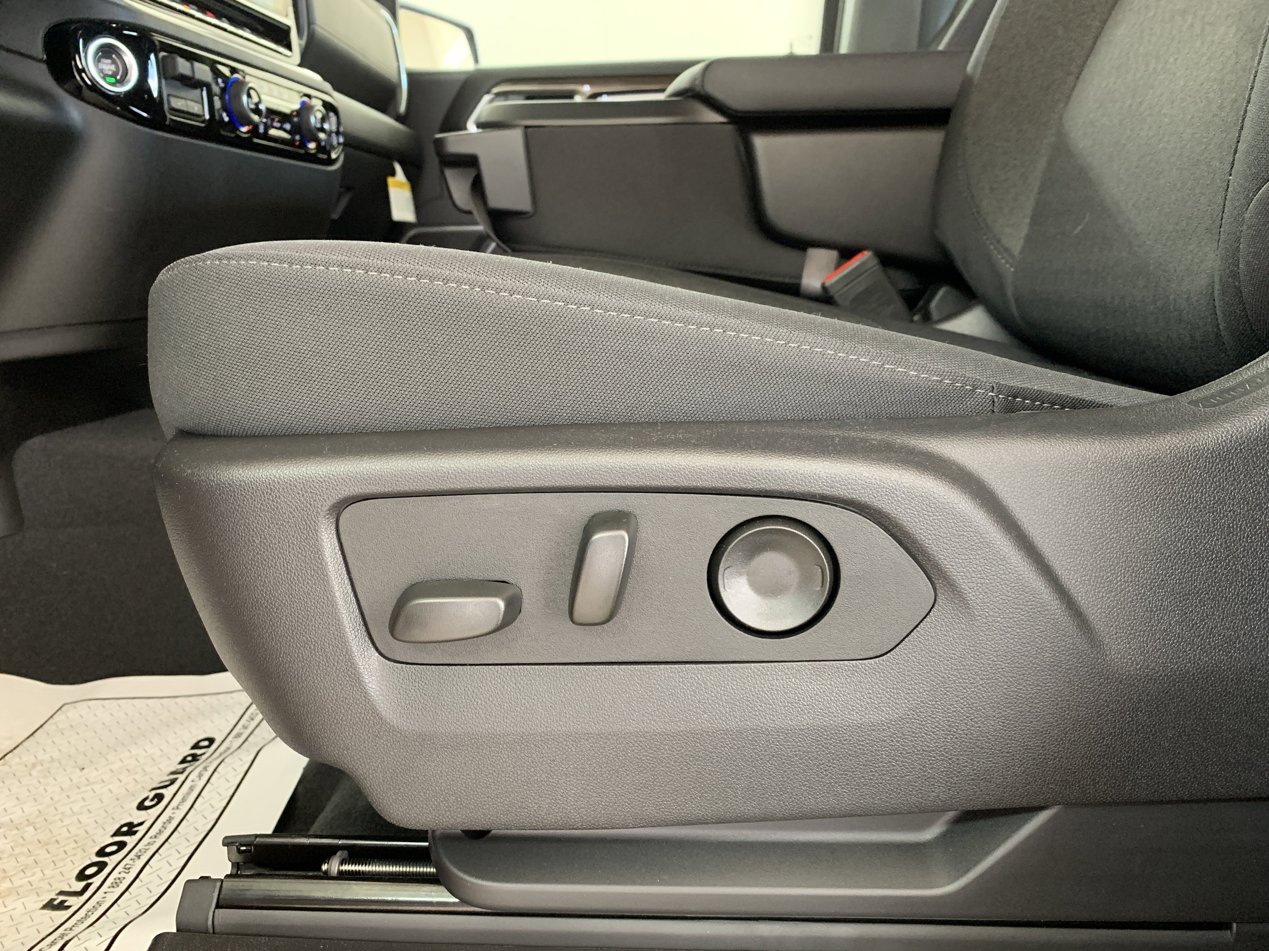 New 2026 Chevrolet Silverado 1500 LT image 16