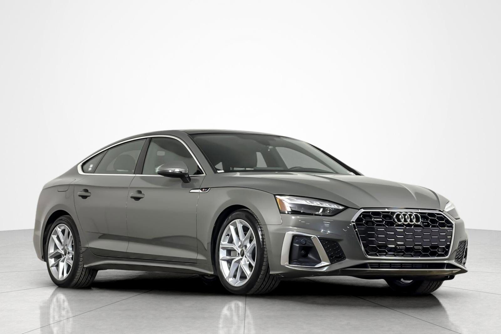 Used 2023 Audi A5 2.0T Premium w/ Convenience Package AWD/4WD image 7