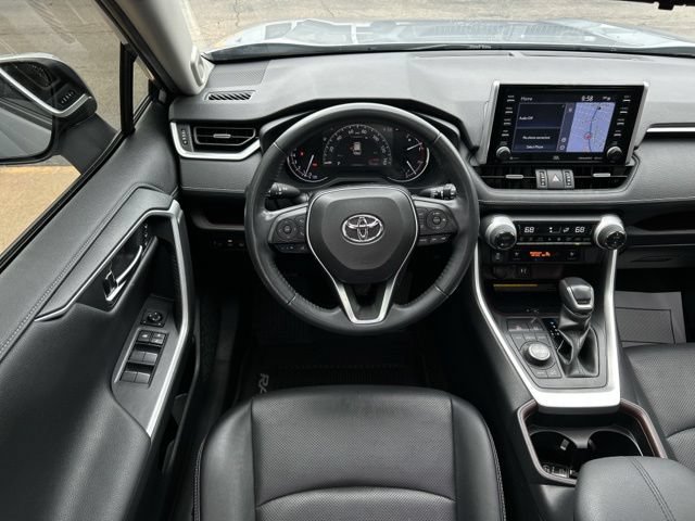 Used 2019 Toyota RAV4 Limited w/ Advanced Technology Package AWD/4WD image 26