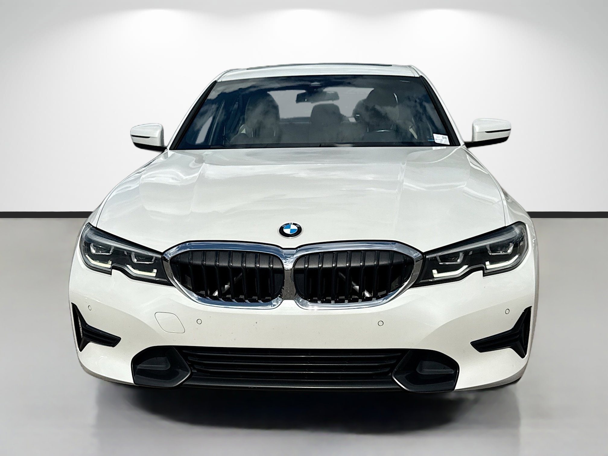 Used 2021 BMW 330i Sedan w/ Premium Package image 8