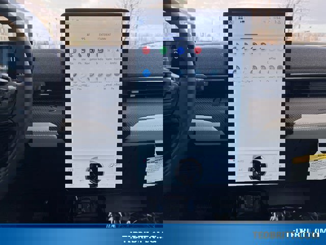 Used 2025 Ford Mustang Mach-E Premium image 32