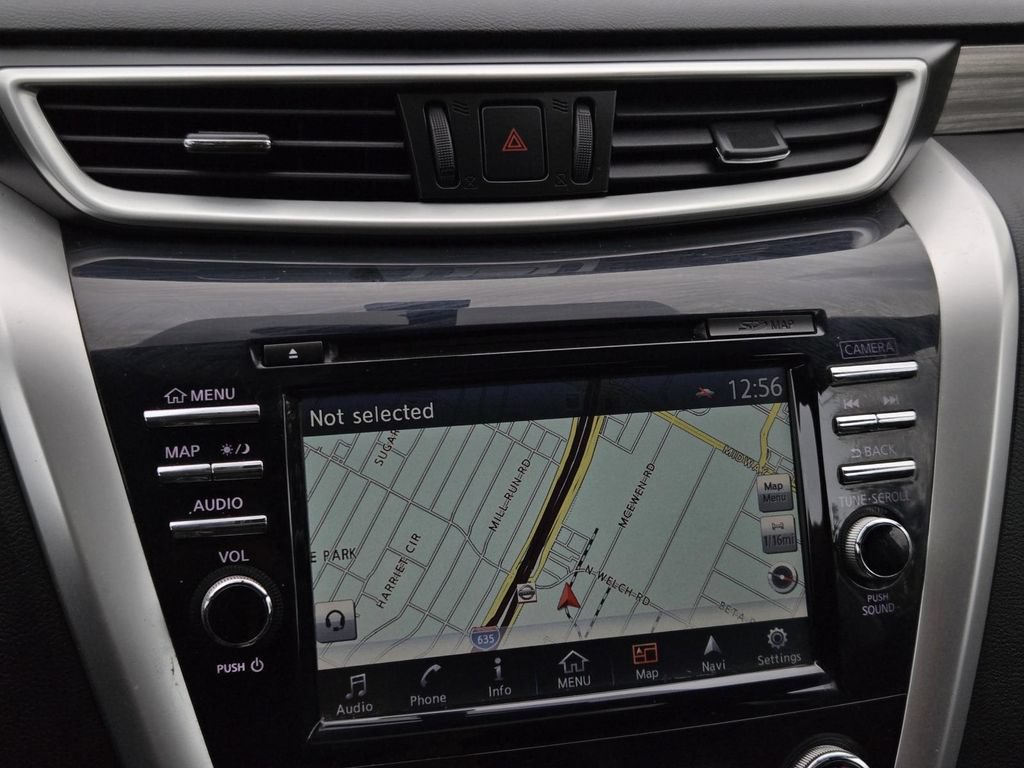 Used 2017 Nissan Murano Platinum w/ Platinum Technology Package FWD image 22