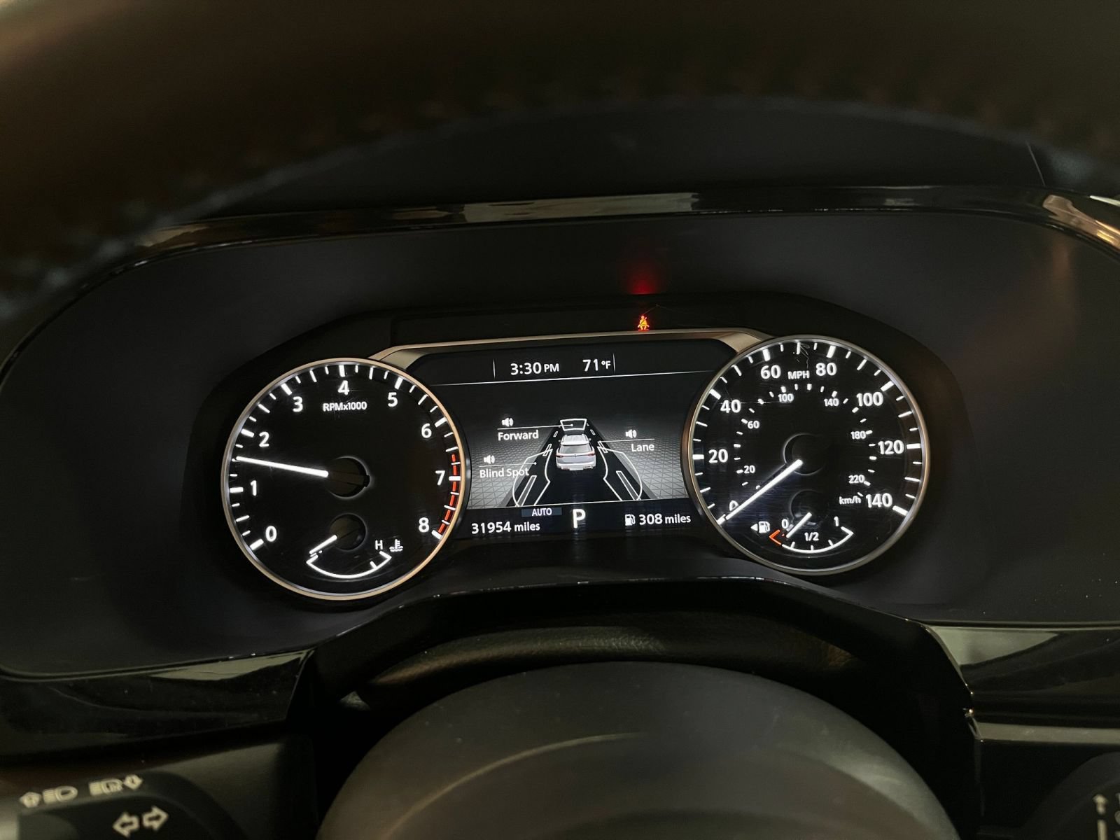 Used 2025 Nissan Pathfinder SV AWD/4WD image 42