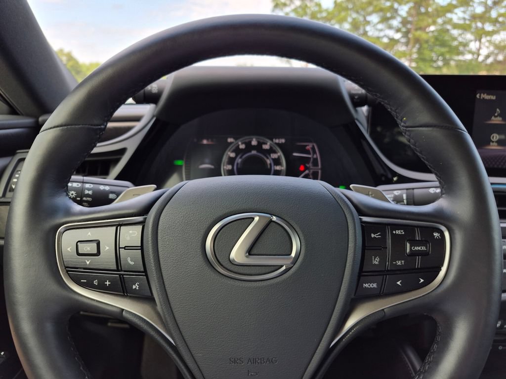 Used 2022 Lexus ES 300h w/ Premium Package FWD image 20