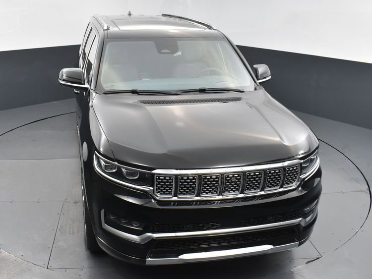 Used 2023 Jeep Grand Wagoneer L Series II w/ Premium Group II image 54