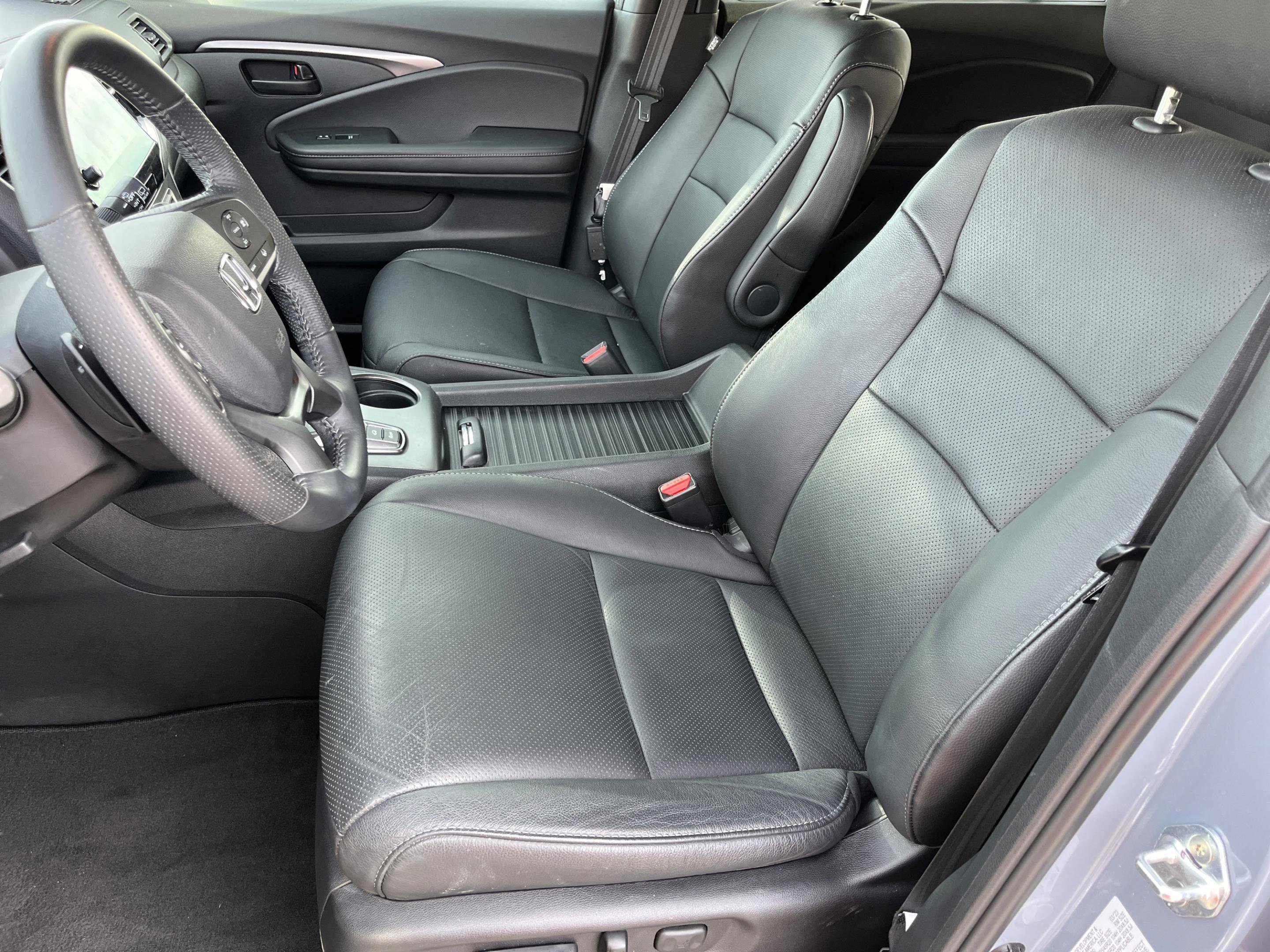 Used 2023 Honda Passport EX-L image 25