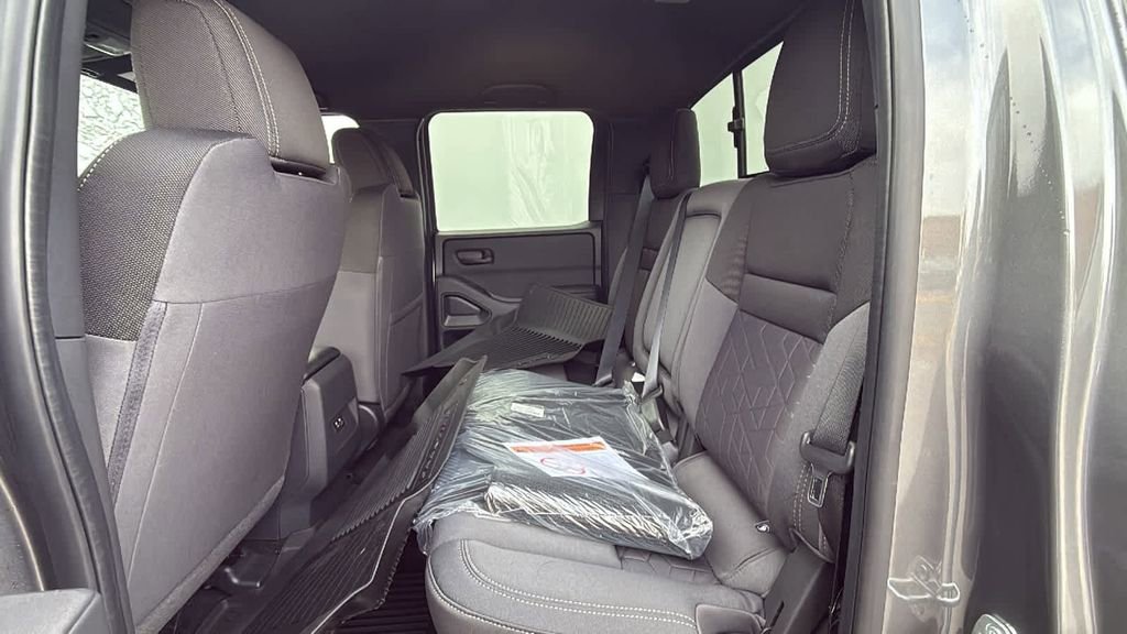 New 2026 Nissan Frontier SV w/ Tow Package AWD/4WD image 18