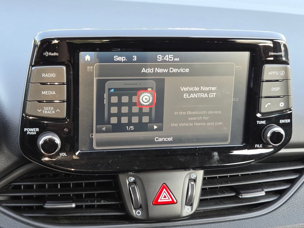 Used 2018 Hyundai Elantra GT FWD image 7