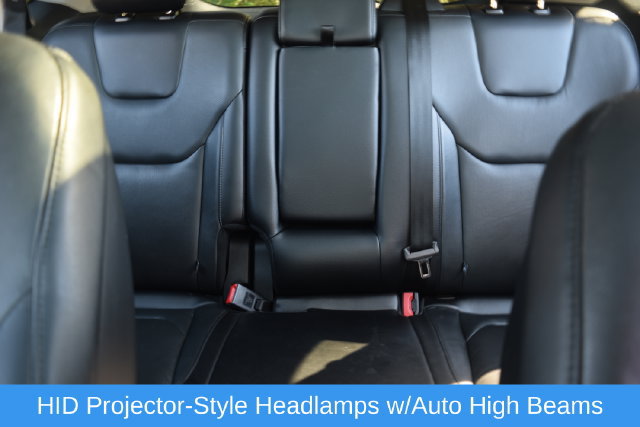 Used 2017 Ford Edge Titanium w/ Equipment Group 302A AWD/4WD image 16