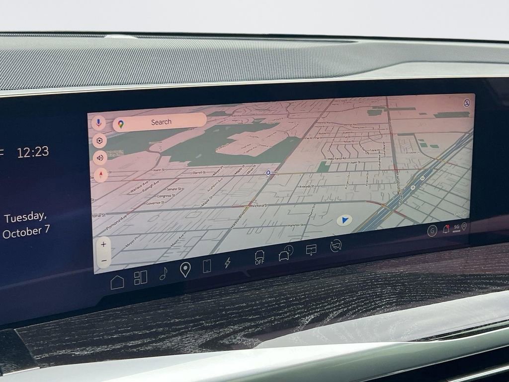 New 2026 Cadillac Escalade IQL Luxury AWD/4WD image 18