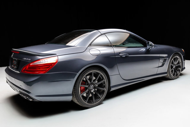Used 2015 Mercedes-Benz SL 63 AMG w/ Driver Assistance Package image 42