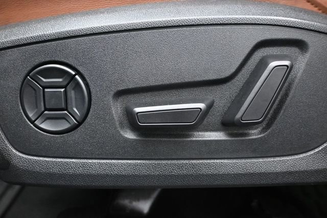 Used 2020 Audi Q3 2.0T Premium AWD/4WD image 13