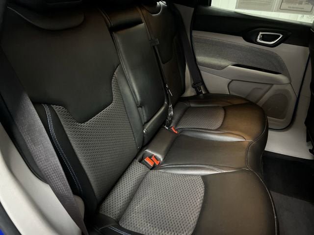 Used 2024 Jeep Compass Latitude AWD/4WD image 26