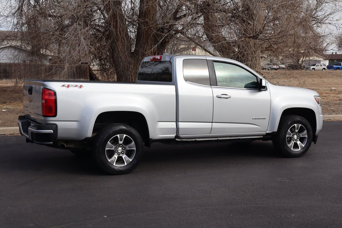 Used 2017 Chevrolet Colorado W/T w/ WT Convenience Package image 4